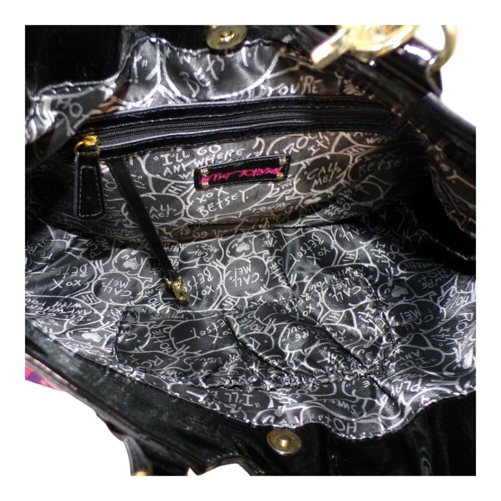 Betsey Johnson Hobo style shoulder bag.  Roses on blue background. #1251 - Picture 6 of 9